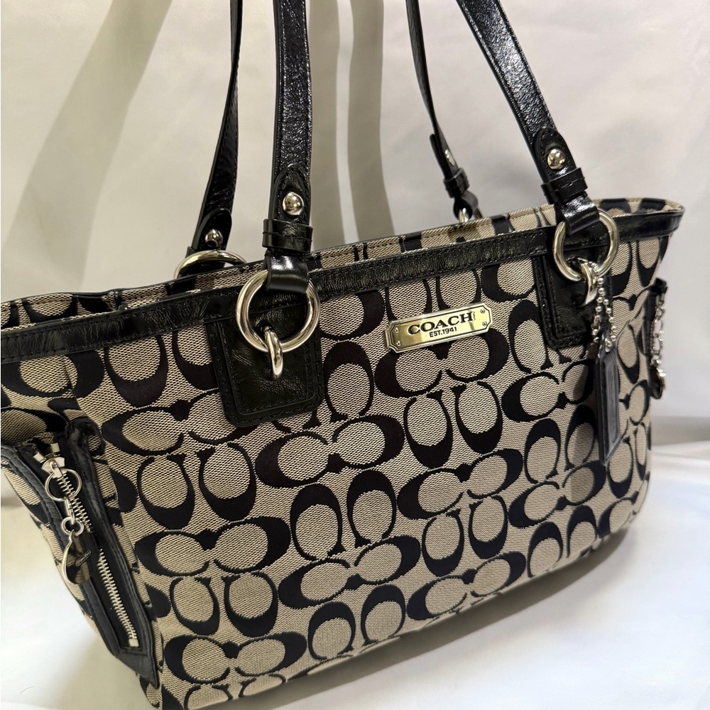 Coach Signature Jacquard Tote Bag in Khaki/Black
